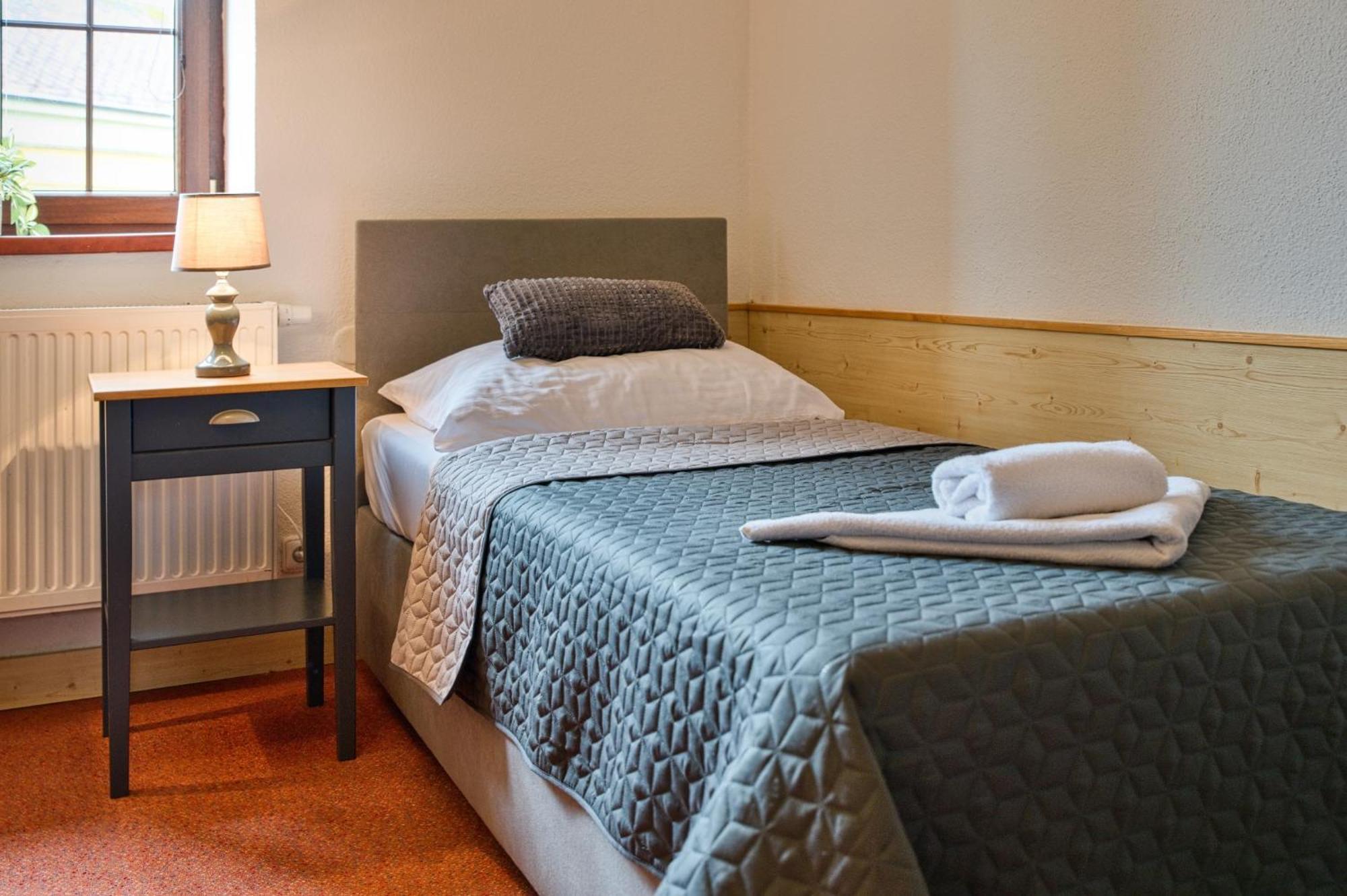 Hotel U Lipy Krusovice Esterno foto